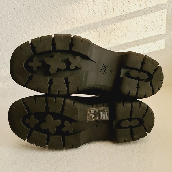 H&M Leather Chelsea Ankle Platform Pull On Moto Booties size 39EU/9US - Picture 9 of 14